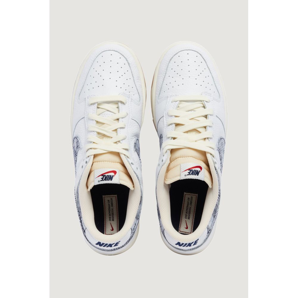 Nike Blue Leather Low Top Sneakers Nike