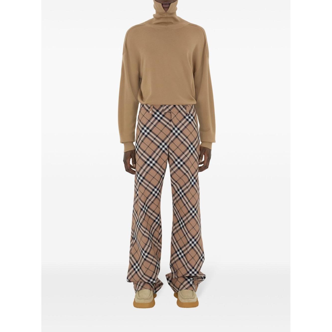 Burberry Trousers Beige