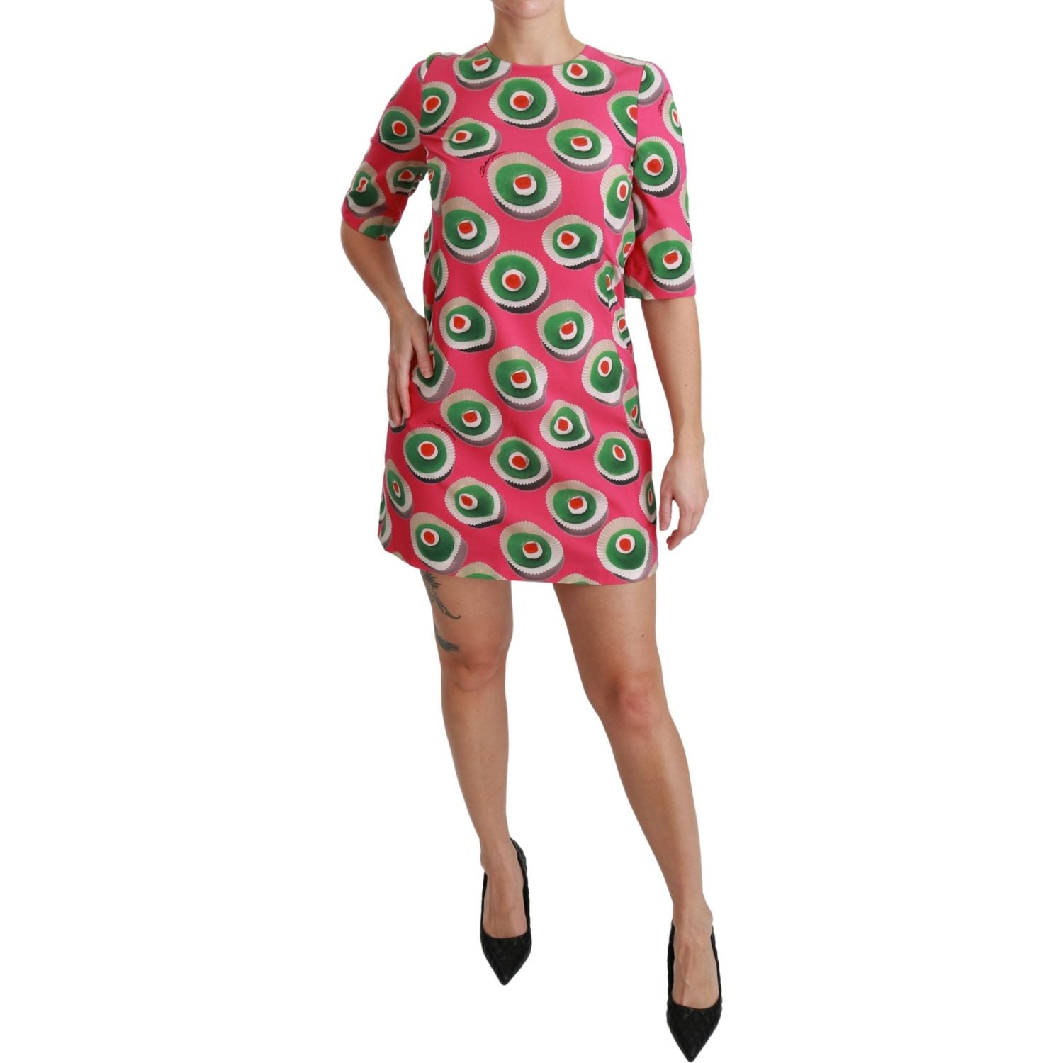 فستان قصير من دولتشي آند غابانا باللون الوردي من سيسيلي كب كيك