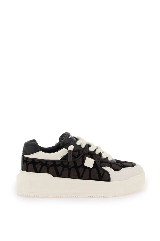 Valentino Garavani one stud xl low-top sneakers Sneakers Valentino Garavani