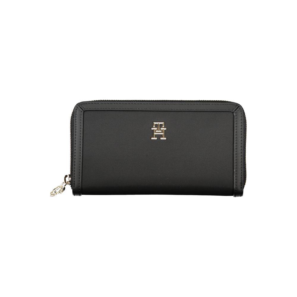 Tommy Hilfiger Chic Black Multi-Compartment Wallet Tommy Hilfiger